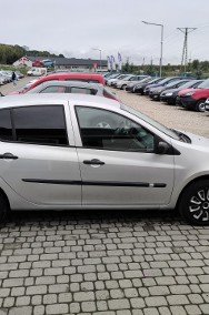 Renault Clio-2