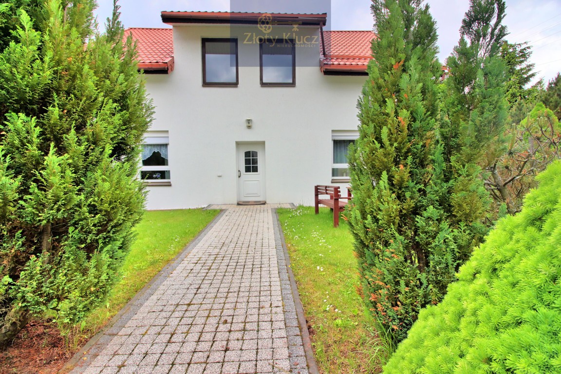 140 m² | Działka 7230 m² | Pompa ciepła | 6 pokoi | Rybnica Leśna
