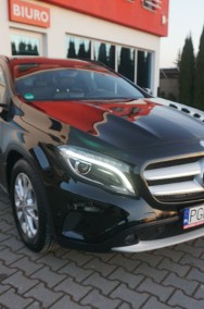 Mercedes-Benz-2