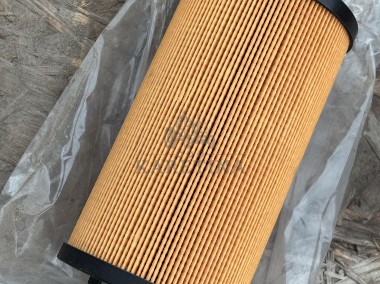 VOLVO 23109177 Filtr Oleju NOWY-1