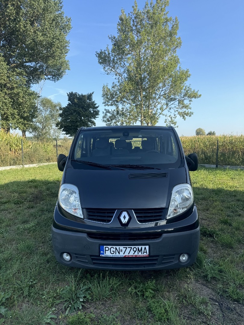 Renault Trafic II 2.0dci, wersja long 9 osobowa, klima