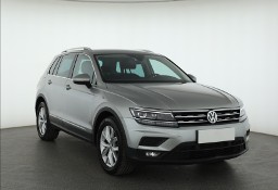 Volkswagen Tiguan , Salon Polska, DSG, Navi, Klimatronic, Tempomat, Parktronic,