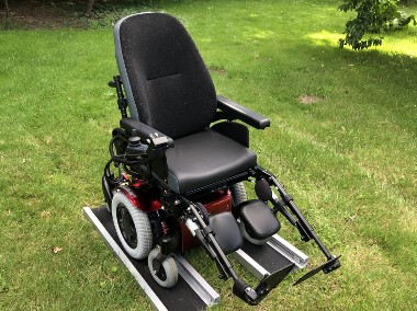 Wózek inwalidzki elektryczny -1