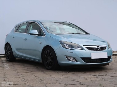 Opel Astra J , Xenon, Klimatronic, Tempomat, Podgrzewane siedzienia-1