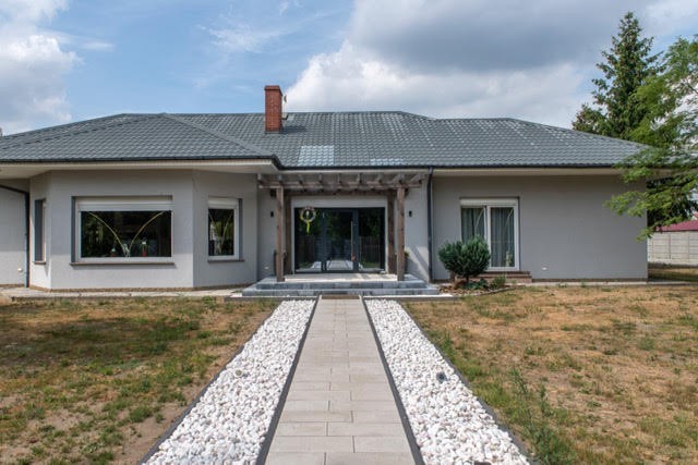 Na sprzedaż dom jednorodzinny położony w Miliczu w Parku Krajobrazowym Baryczy