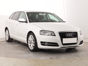 Audi A3 II (8P) , Xenon, Bi-Xenon, Klimatronic, Tempomat, Parktronic