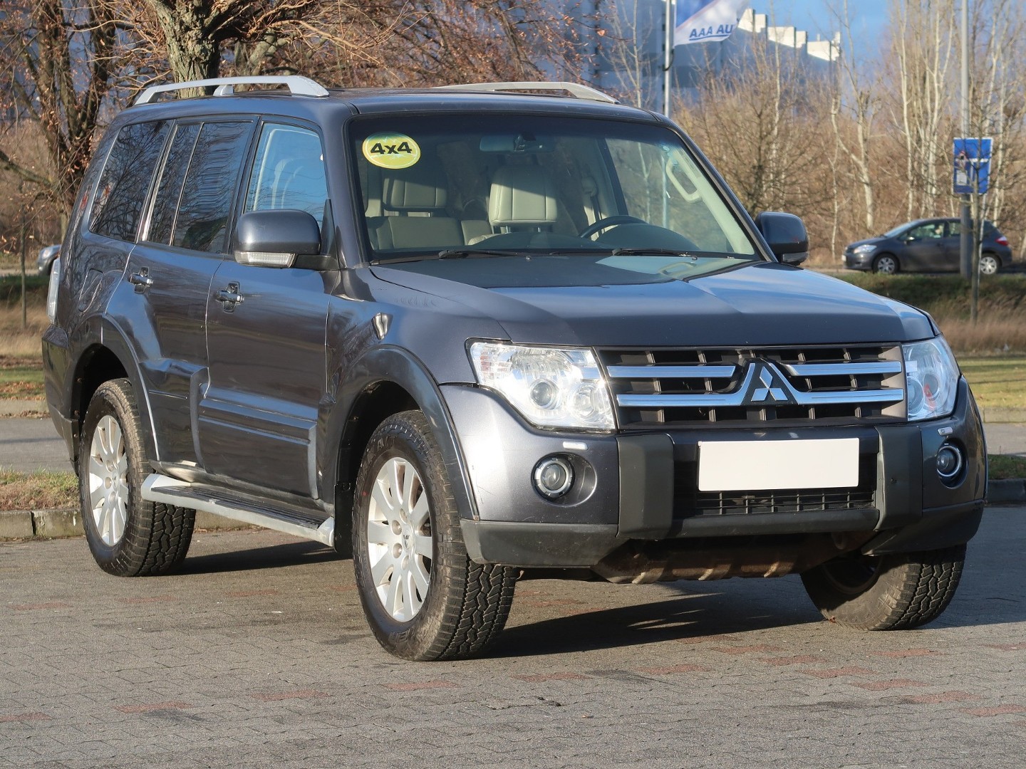 Mitsubishi Pajero IV , 170 KM, Automat, 7 miejsc, Skóra, Navi, Xenon, Klimatronic,