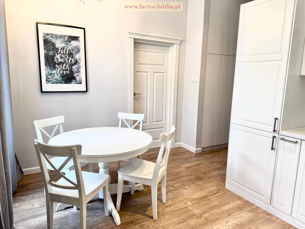 Mieszkanie na wynajem, 57 m² Śródmieście