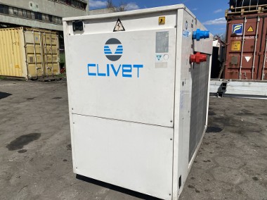 Agregat wody lodowej chiller Clivet WSAT-EE242 o wydajności chłodniczej 60 kW-1