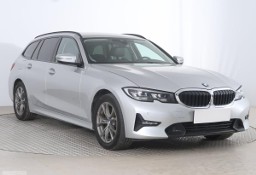 BMW SERIA 3 V (F30/F31/F34) BMW SERIA 3 , 187 KM, Automat, VAT 23%, Skóra, Navi, Klimatronic,