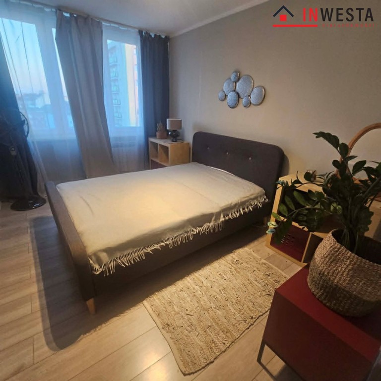 ELEGANCKIE 3 POKOJE, MEBLE, BALKON - Widok 4