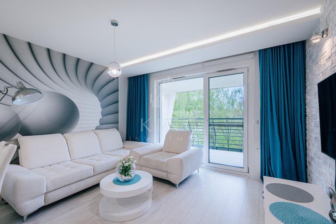2 pokoje I Hala Garażowa I Komórka 3,99 m2