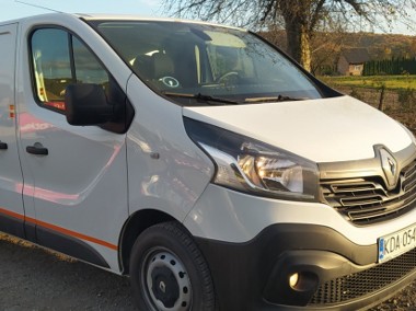 Renault Trafic-1