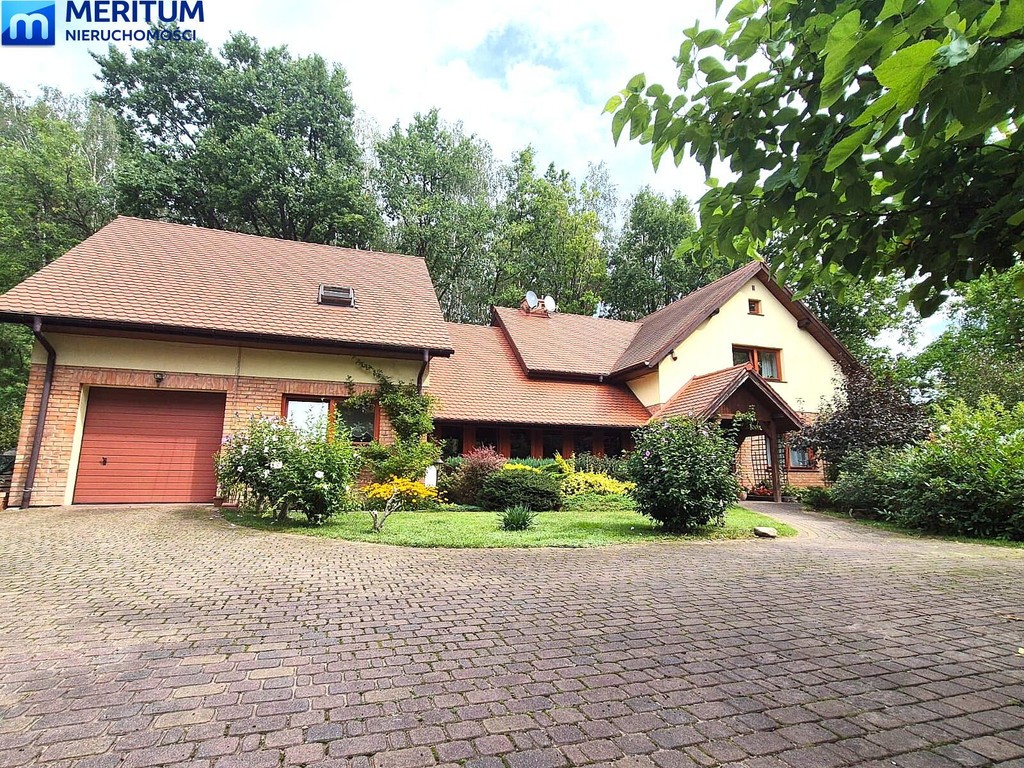 Dom na sprzedaż, 6 pokoi, 235 m², Opypy