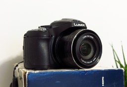 Panasonic Lumix DMC-FZ72 (16 Mpix\ f/2.8–5.9 \60x zoom\RAW \3D)