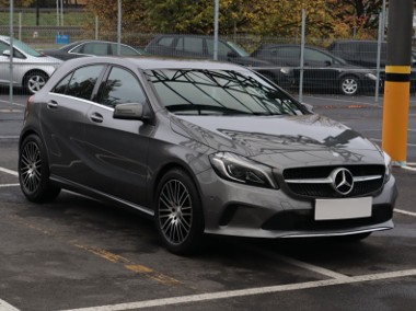 Mercedes-Benz Klasa A W176 , Skóra, Navi, Klima, Tempomat, Parktronic,-1