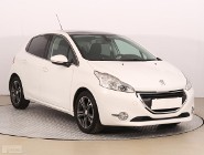 Peugeot 208 , Klimatronic, Tempomat, Podgrzewane siedzienia,
