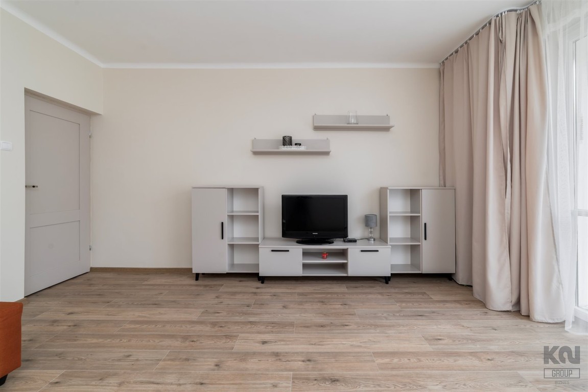 2 pokoje z osobną kuchnią w centrum - Widok 3