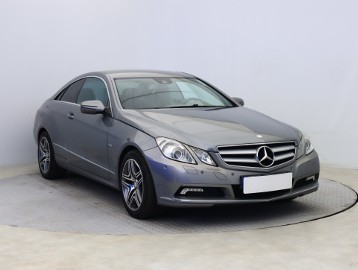 Mercedes-Benz Klasa E W212 , 204 KM, Automat, Skóra, Xenon, Bi-Xenon, Klimatronic,