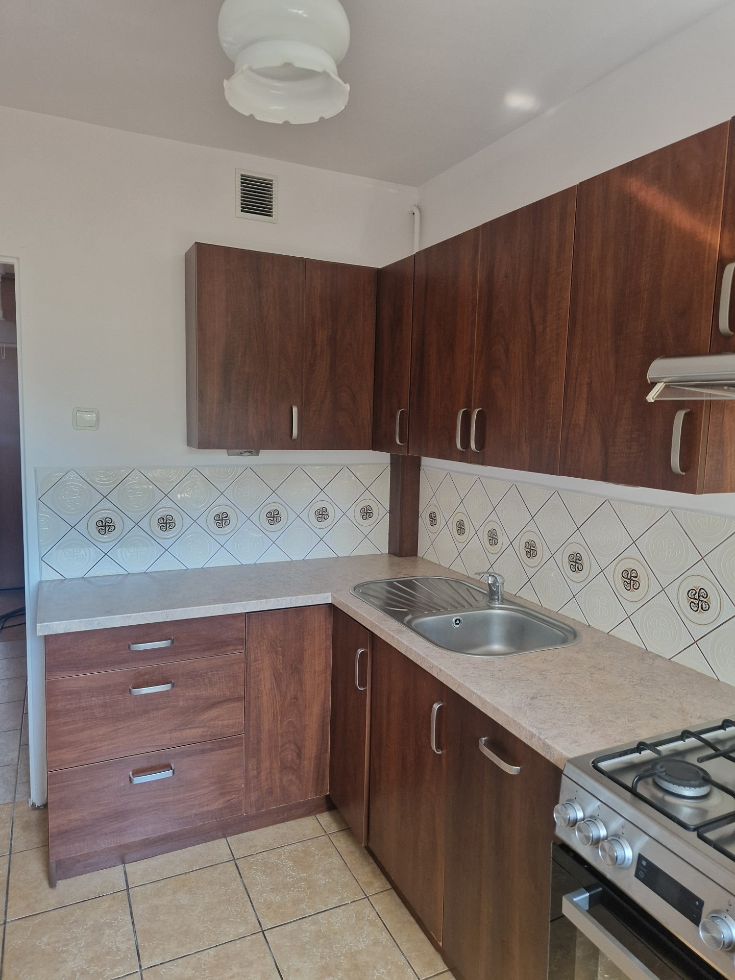 Do wynajęcia mieszkanie 64 m² Gdynia Dąbrowa przy ul. Rdestowej - Więcej