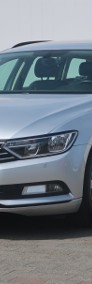 Volkswagen Passat B8 , Salon Polska, Klimatronic, Parktronic-3