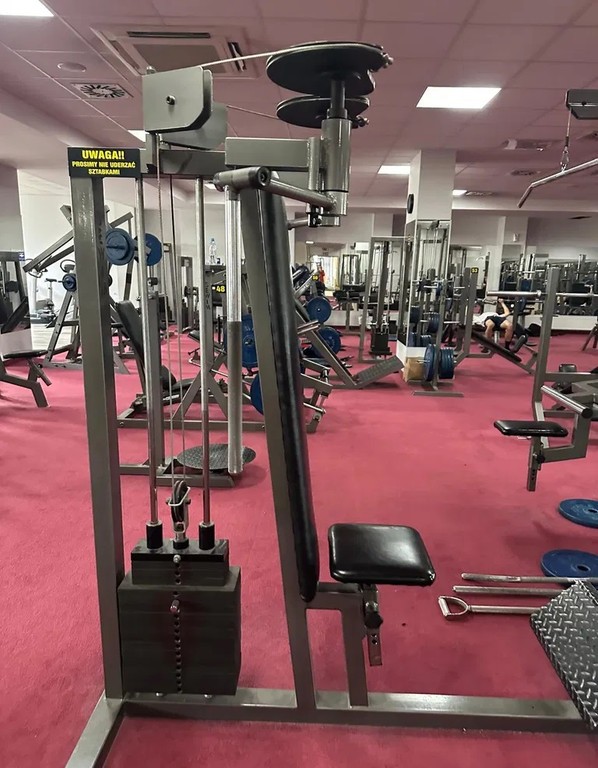 LOKAL 550 m² — CENTRUM PIASECZNA - Widok 3