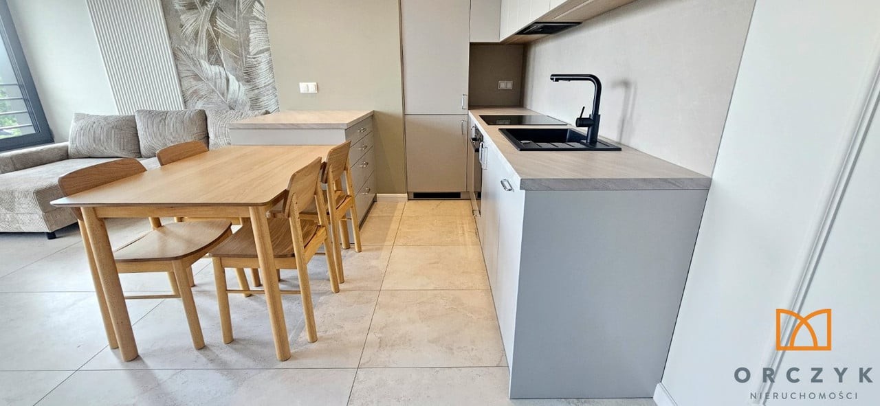 593N_Trzypokojowy apartament DAMROTA GARDEN - Widok 3
