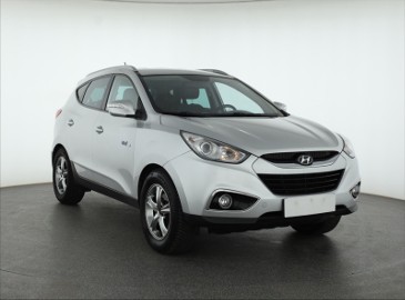 Hyundai ix35 , Skóra, Navi, Tempomat