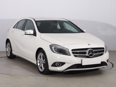 Mercedes-Benz Klasa A W176 , Skóra, Xenon, Bi-Xenon, Klima, Parktronic,-1