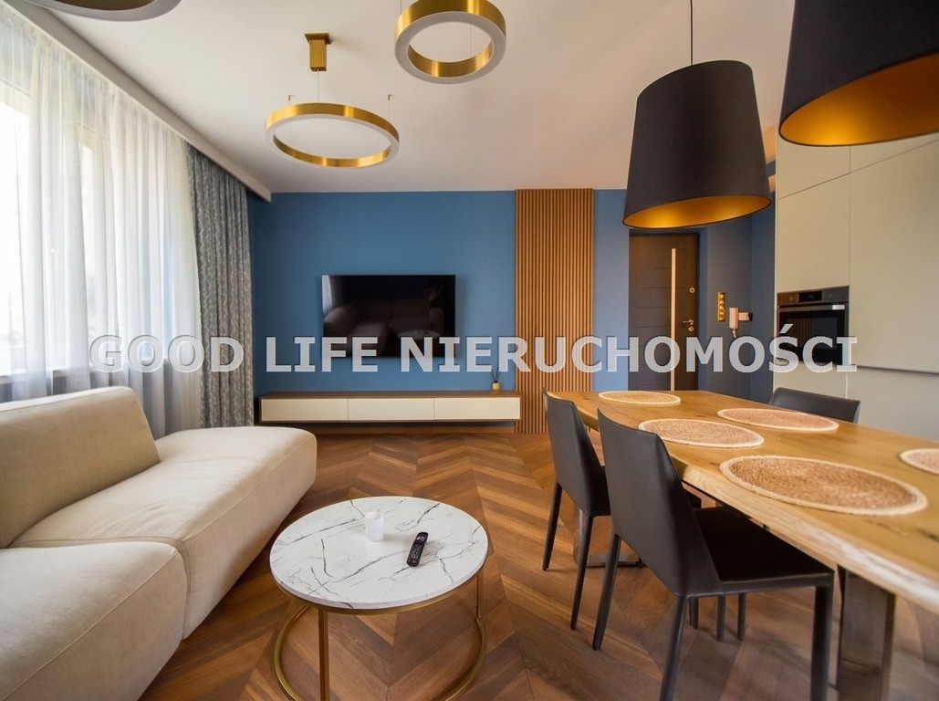 WYSOKI STANDARD W CENTRUM 61 M2, UL. LENARTOWICZA – pohled 4