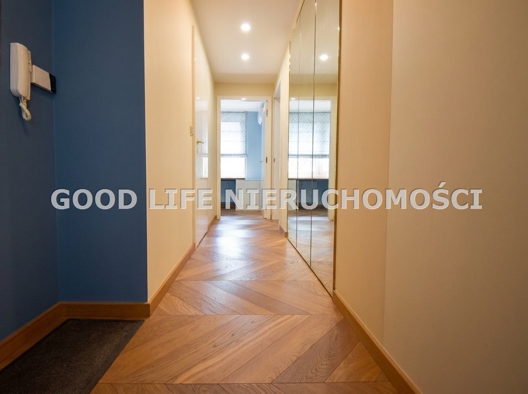 WYSOKI STANDARD W CENTRUM 61 M2, UL. LENARTOWICZA – pohled 5