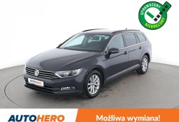 Volkswagen Passat B8 klima auto (3 sterfy), navi, grzane fotele, czujniki parkowania