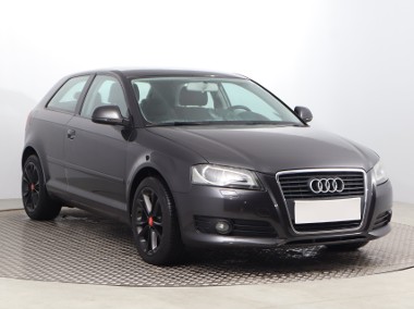 Audi A3 II (8P) , Xenon, Klimatronic, Parktronic,ALU-1