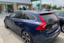 Volvo V60 I