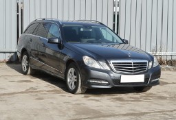 Mercedes-Benz Klasa E W212 , Automat, Skóra, Navi, Klimatronic, Tempomat, Parktronic,