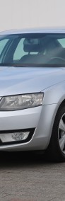 Skoda Octavia III , Salon Polska, Serwis ASO, Klima, Parktronic-3