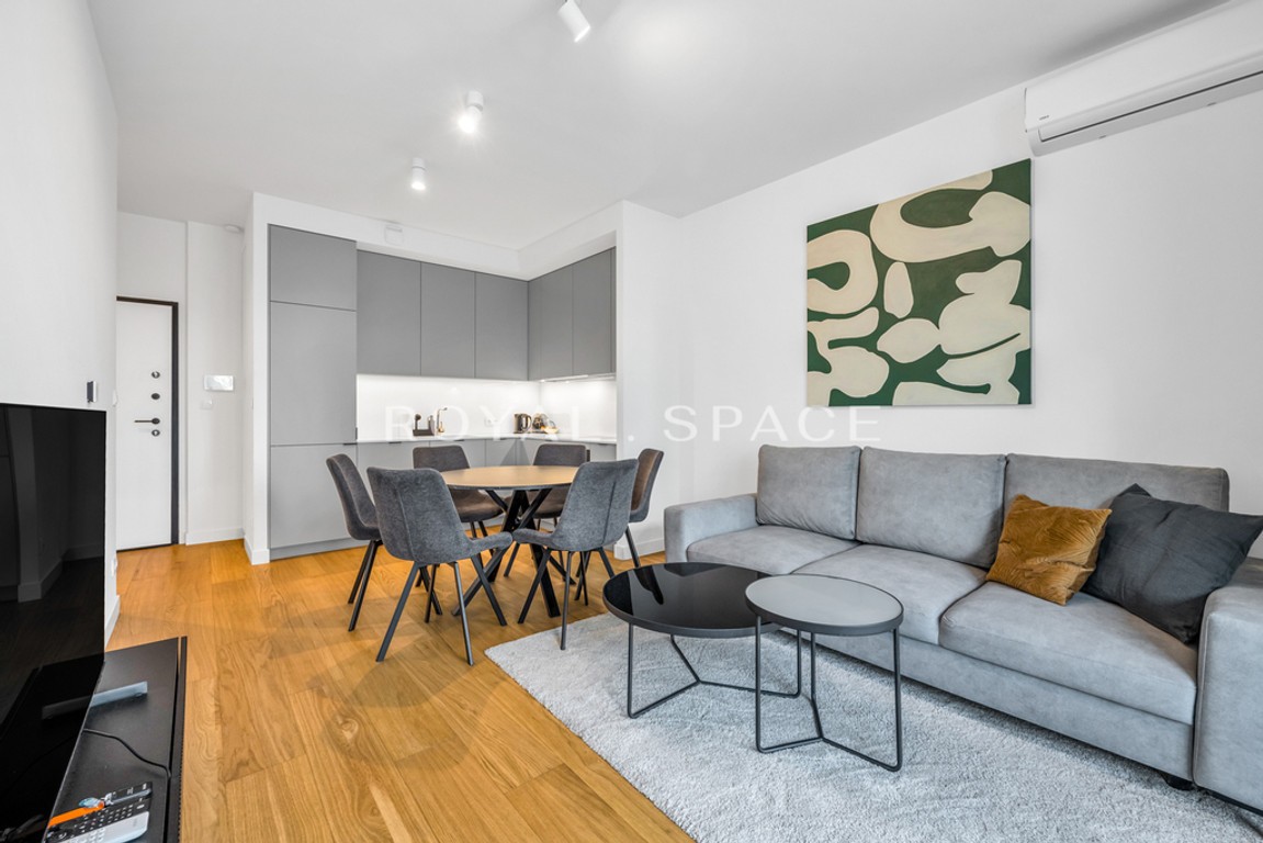 Jasny apartament z szeroką loggią | Grzybowska, Warszawa