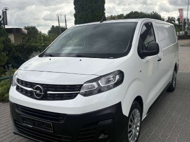 Opel Vivaro-1