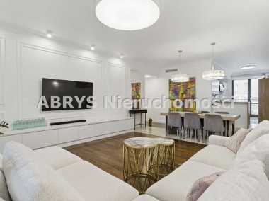 <p>Atrakcyjny apartament na sprzedaż - UL. Sarmacka</p>-1