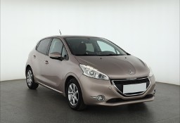 Peugeot 208 , Salon Polska, Serwis ASO, Automat, Klimatronic, Tempomat,