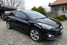 Hyundai i30 II 1,6 Crdi FIFA World Cup Edition R-Kamera Klimatronik Panorama dach