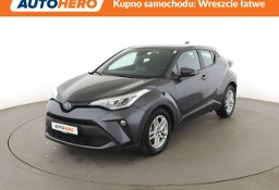 Toyota C-HR grzane fotele kamera ACC LED