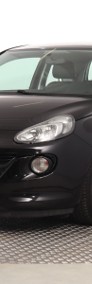 Opel Adam , Klima, Tempomat, Podgrzewane siedzienia-3