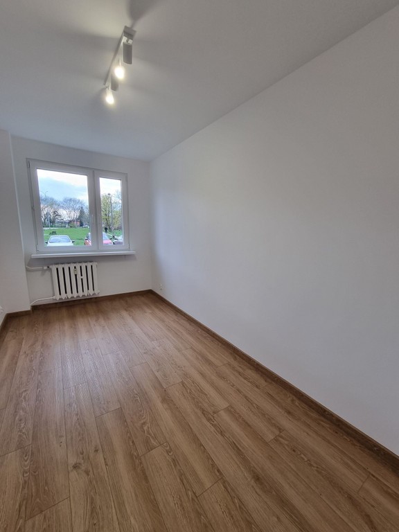 Wyremontowane pod klucz 3 pokoje z CO i balkonem! - Widok 3