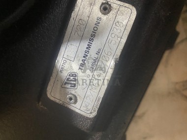 JCB 3CX - wałek zębaty 459/50384-2