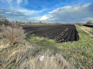 Działki budowlane w cichym i spokojnym miejscu-1