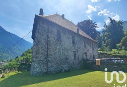 Lokal Saint-Étienne-De-Cuines