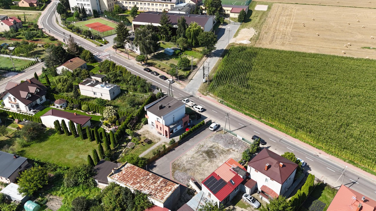 Działka inwestycyjna z budynkiem Baboszewo - Więcej