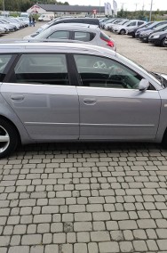 Audi A4-2