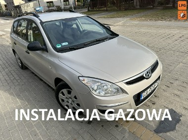 Hyundai i30 I Niezawodna i mocna benzyna/LPG/Hak/Klimatyzacja/Isofix/Drugie opony-1